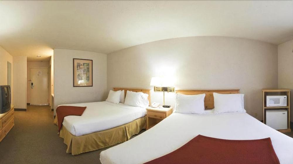 Holiday Inn Express Grants Pass, An Ihg Hotel Extérieur photo