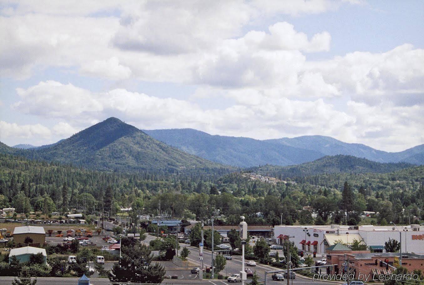 Holiday Inn Express Grants Pass, An Ihg Hotel Extérieur photo